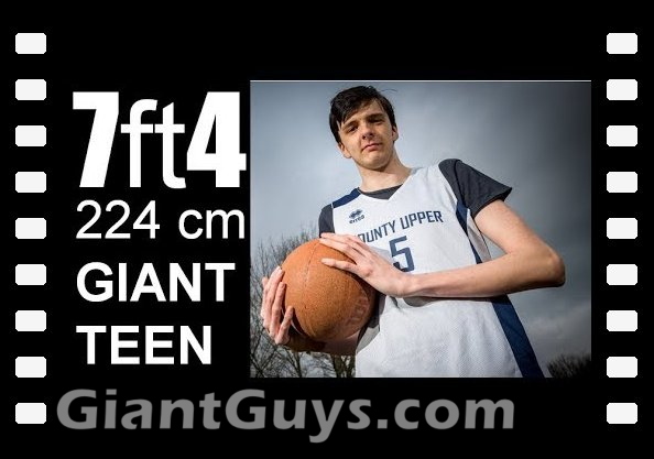 Brandon Marshall - 7ft4 giant teen